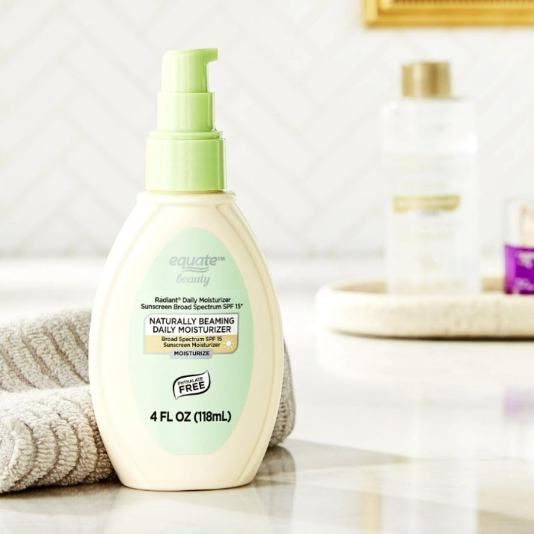 Equate Beauty Naturally Beaming Daily Moisturizer with Broad Spectrum SPF 15 Sunscreen, 4 FL OZ